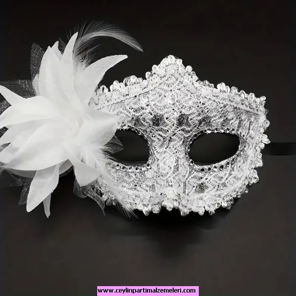 Lüks Maske Beyaz Çiçekli